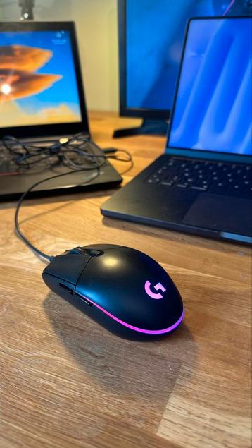Logitech G203 Lightsync gaming mouse beschikbaar voor biedingen