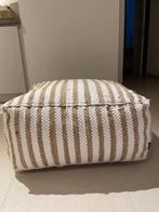 poef bohemien stijl, Huis en Inrichting, Ophalen, Riet of Rotan, Zo goed als nieuw, 50 tot 75 cm