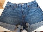 jeansshort Levi's maat 30, Vêtements | Femmes, Jeans, Levi's, Bleu, W30 - W32 (confection 38/40), Porté