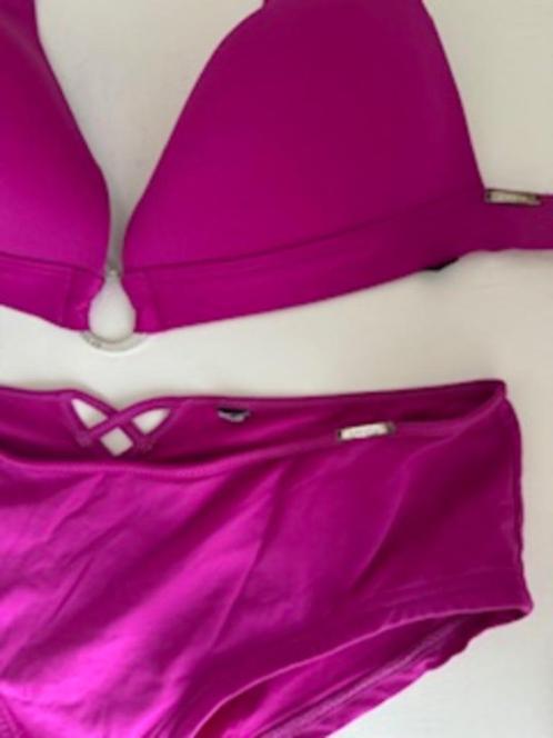 nieuwe roze bikini van Sapph maat 80 C + broek M, Kleding | Dames, Badmode en Zwemkleding, Nieuw, Bikini, Roze, Ophalen of Verzenden