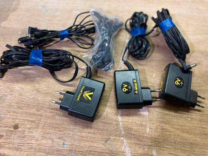 1spot 9volt adapters, Muziek en Instrumenten, Effecten, Gebruikt, Ophalen
