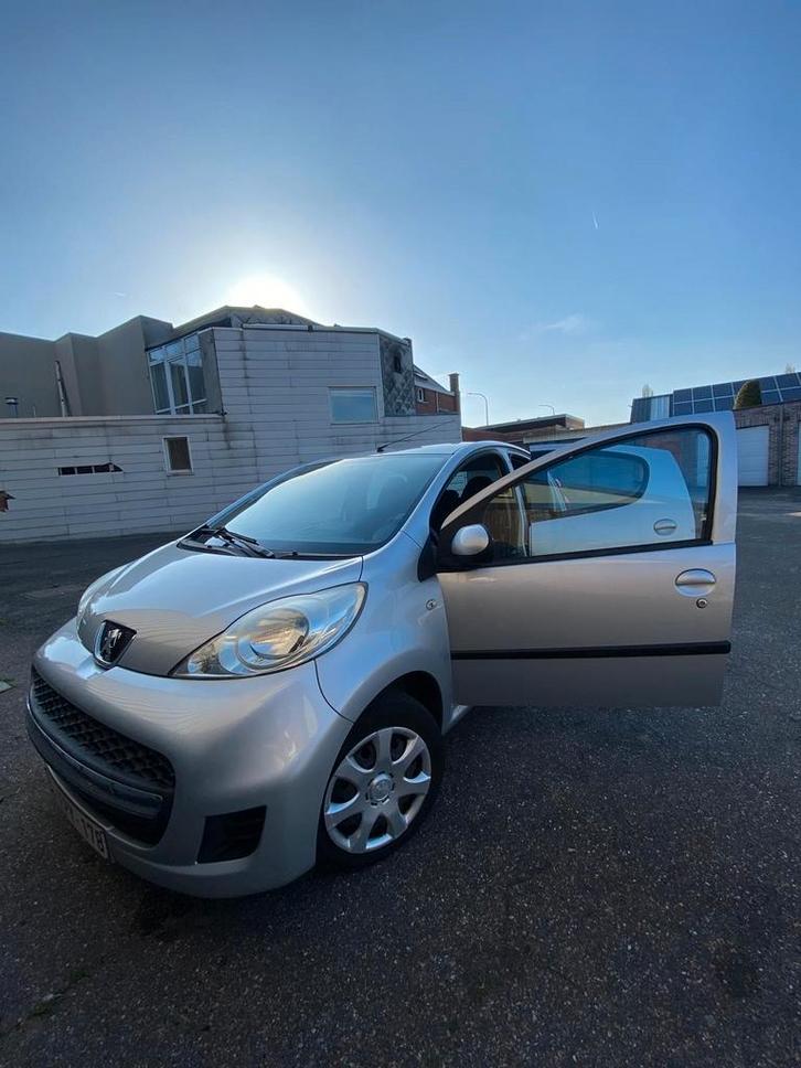 Peugeot 107, Auto's, Peugeot, Particulier, Achteruitrijcamera, Android Auto, Elektrische ramen, Ophalen