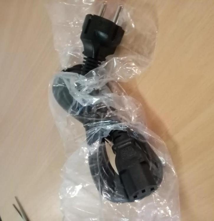 2x 3-pins stroomkabel voor randapparatuur voedingskabel, Computers en Software, Pc- en Netwerkkabels, Zo goed als nieuw, Ophalen of Verzenden