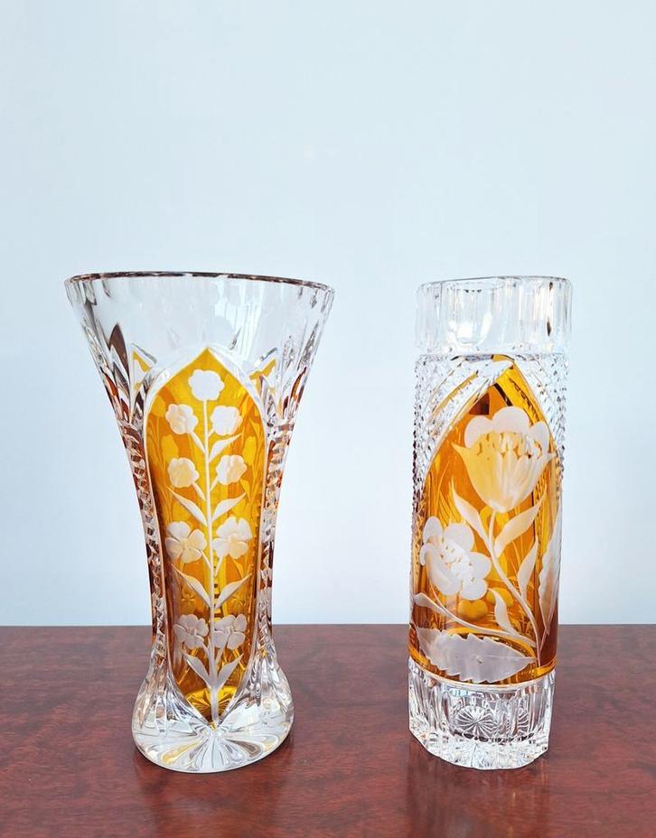 Twee prachtige vintage dubbelgeslepen vazen 'Julia Crystal', Antiek en Kunst, Antiek | Vazen, Ophalen of Verzenden