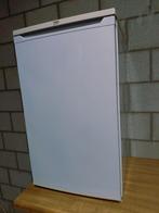 Beko ijskast (gaat door caravan deur), Caravans en Kamperen, Ophalen, Zo goed als nieuw