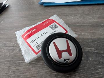 Bouton de klaxon honda neuf inscription rouge support momo beschikbaar voor biedingen