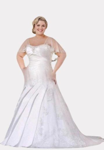 sale trouwjurk Grote maat bruidsjurk maat 48 50 52 54 56 beschikbaar voor biedingen