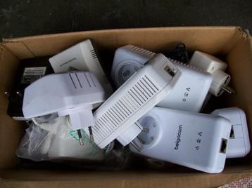 16 power line adapters beschikbaar voor biedingen