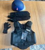 Helm - beenbeschermers - valbescherming - handschoenen, Gebruikt, Ophalen