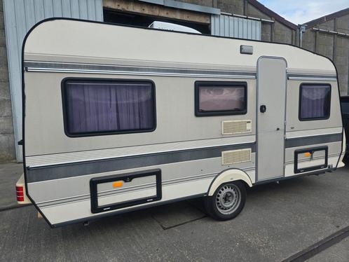 Hobby 460 caravan, Caravans en Kamperen, Caravans, Particulier, Hobby, Airco, Ringverwarming, Ophalen