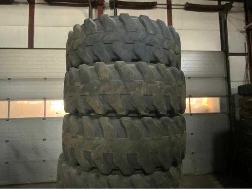 315/80 R22.5 Bandenset (7-delig), Zakelijke goederen, Landbouw | Onderdelen | Banden, Velgen en Assen
