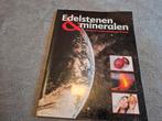 Edelstenen en mineralen het laatste nieuws boek goede staat, Boeken, Ophalen of Verzenden, Gelezen
