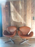 2x Fritz Hansen Swan Chair walnut leather, Huis en Inrichting, Ophalen, Nieuw, Metaal