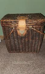 Leuke vintage rotan opbergmand in goede staat. Afm op foto, Ophalen, Gebruikt