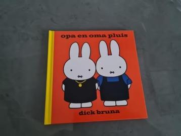 Boek - opa en oma Pluis - Dick Bruna beschikbaar voor biedingen