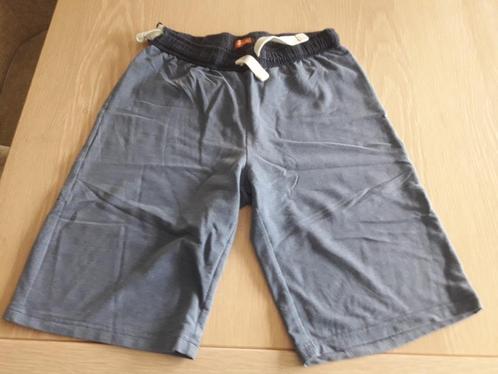Hema korte broek blauw  158-164, Kinderen en Baby's, Kinderkleding | Maat 158, Gebruikt, Jongen, Broek, Ophalen of Verzenden