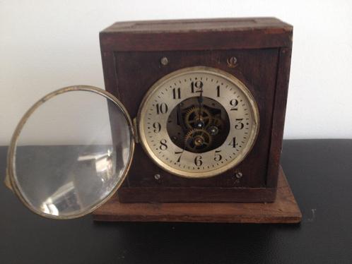 horloge rare avec mécanisme visible et boîte à musique, Antiquités & Art, Antiquités | Horloges, Enlèvement ou Envoi