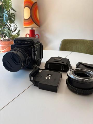 Mamiya RB67 Pro S + Sekor 90mm lens + 2 filmbacks