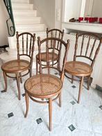 4 vintage houten stoelen, Huis en Inrichting, Stoelen, Ophalen, Gebruikt, Bruin, Vintage