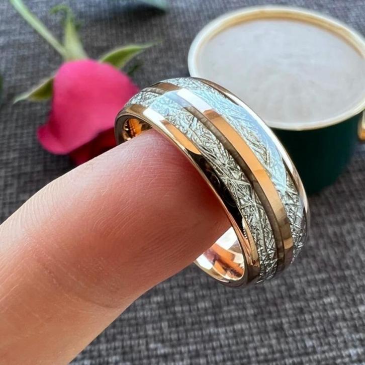 Trouwringen Wolfraam 18 karaat rosé goud verguld - Lilly, Handtassen en Accessoires, Ringen, Nieuw, Dame of Heer, Roze, Overige materialen