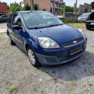 Ford Fiesta 2008 prêt à immatriculer 205000km 1500€ beschikbaar voor biedingen
