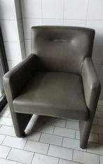 3 Dona taupe eetkamerstoelen op wieltjes, Ophalen, Overige kleuren, Drie, Leer