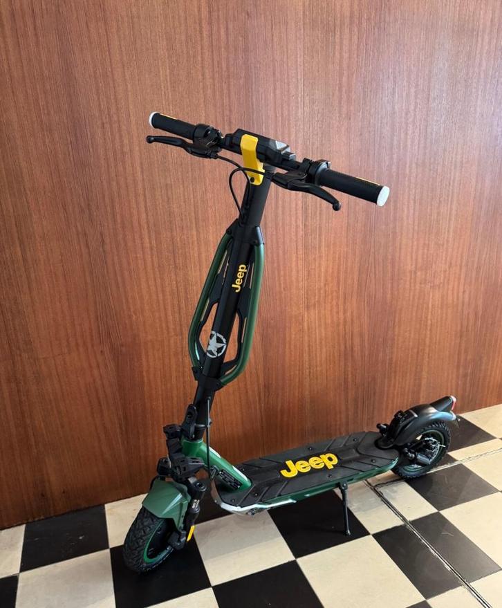 Elektrische step van merk JEEP, Fietsen en Brommers, Steps, Nieuw, Elektrische step (E-scooter), Ophalen