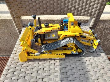 LEGO Technic Bulldozer - 42028