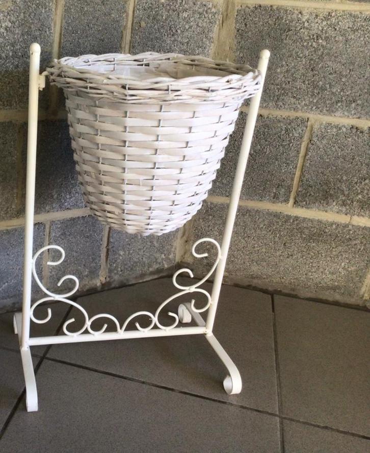 Cache pot rotin, Tuin en Terras, Bloempotten, Metaal, Ophalen