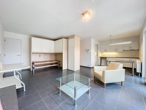 Appartement te huur in Roeselare, Immo, Huizen te huur, Appartement, B