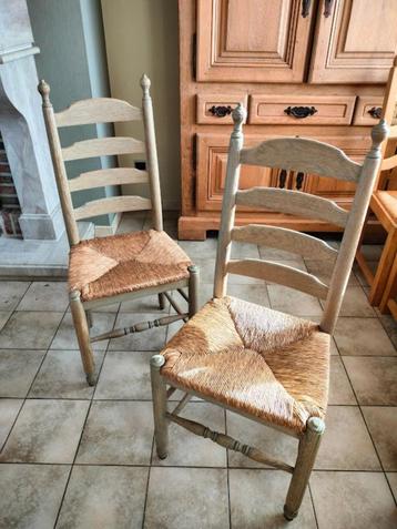 2 chaises de cuisine salle à manger en chêne