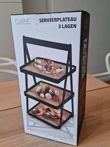 Serveerplateau beschikbaar voor biedingen