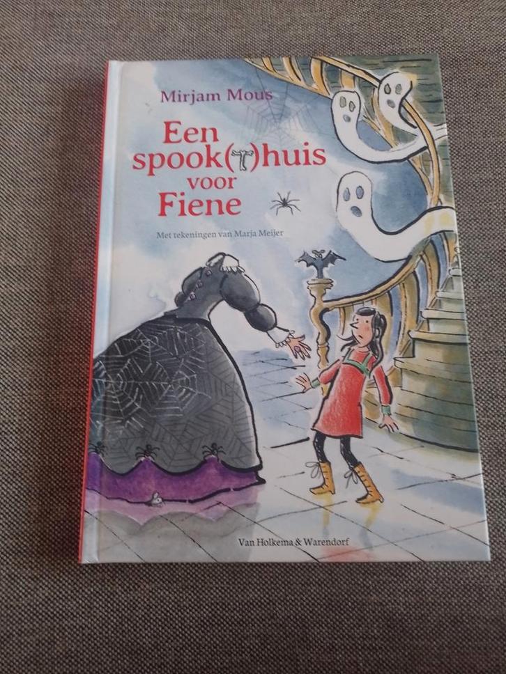 Mirjam Mous - Een spook(t)huis voor Fiene, Boeken, Kinderboeken | Jeugd | onder 10 jaar, Zo goed als nieuw, Ophalen of Verzenden