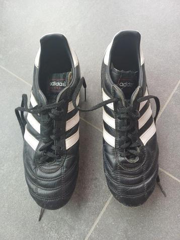 Voetbalschoenen Adidas Kaiser 5 maat 39,5 beschikbaar voor biedingen