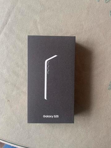 Samsung S25 128gb blueblack beschikbaar voor biedingen