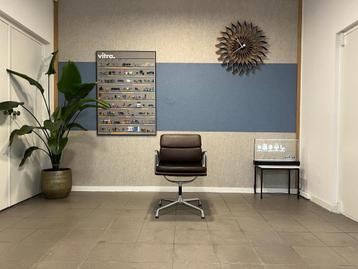 Vitra | Eames | EA208 | Donkerbruin leder | 1x beschikbaar voor biedingen