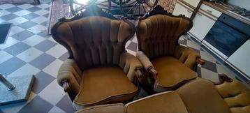 Victoriaans salon beschikbaar voor biedingen