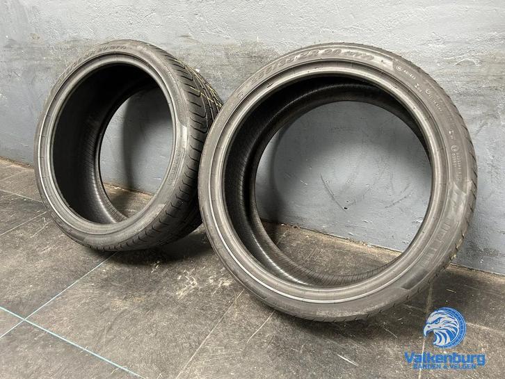 Zomerbanden 255/35R20 Pirelli Pzero, Auto-onderdelen, Banden en Velgen, Band(en), Zomerbanden, 20 inch, 255 mm, Personenwagen