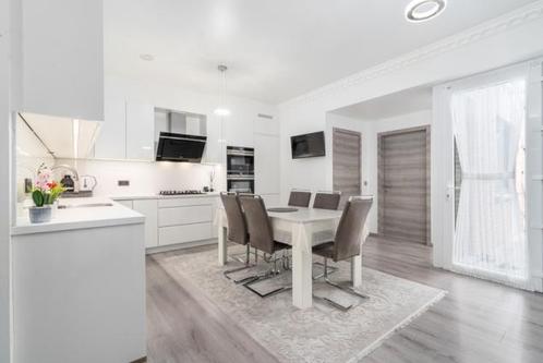 Huis te koop in Sint-Amandsberg, 5 slpks, Immo, Huizen en Appartementen te koop, Vrijstaande woning
