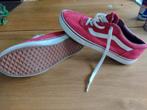 Vans kleur rood, maat 39 NIEUW, Kleding | Dames, Schoenen, Ophalen of Verzenden, Nieuw, Rood