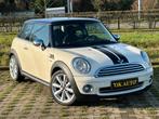 Mini Cooper Black&White Garantie - 12 maand (en), Auto's, Voorwielaandrijving, 4 zetels, Zwart, 4 cilinders