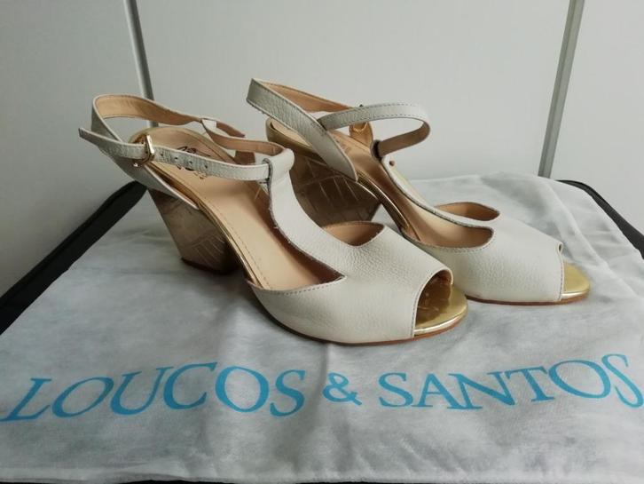 Elegante Damesschoenen – Maat 39/40, Kleding | Dames, Schoenen, Zo goed als nieuw, Schoenen met hoge hakken, Wit, Ophalen