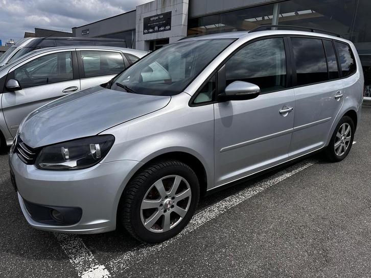 Volkswagen touran 1.4  benzine 110kw 150 pk, Auto's, Volkswagen, Bedrijf, Te koop, Touran, ABS, Airbags, Airconditioning, Bluetooth