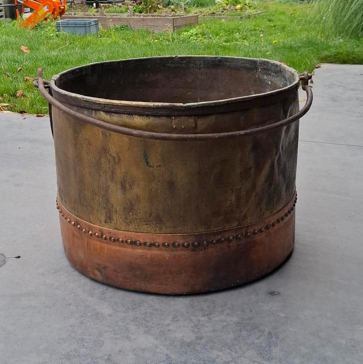 Antieke geel/rood koperen ketel., Antiek en Kunst, Antiek | Brons en Koper, Ophalen