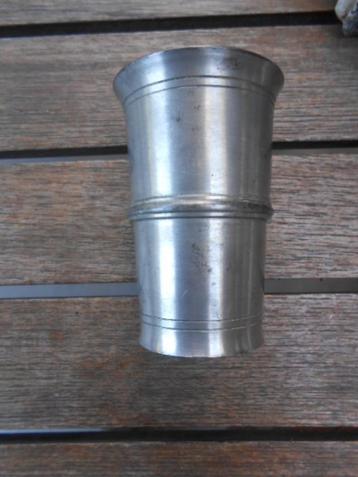 drinkbeker tin JP J Geneve Swiss borrelbeker gewicht 110gr beschikbaar voor biedingen