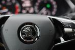 Skoda Octavia automaat weinig km’s en goed onderhouden, Auto's, Skoda, 4 deurs, Stof, Zwart, Adaptieve lichten