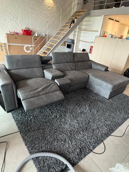 Hoekzetel met elektrische relax , usb’s, stroom, veel opberg, Huis en Inrichting, Zetels | Complete zithoeken, Zo goed als nieuw