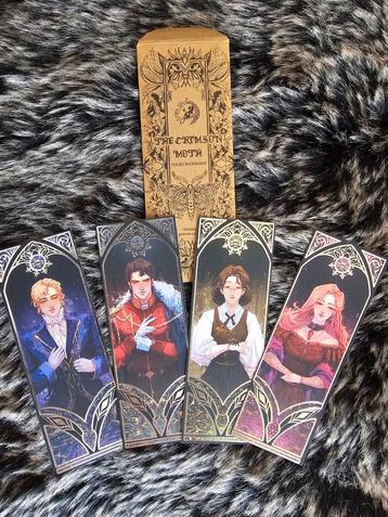 Set of 4 foiled bookmarks from the April 2025 FairyLoot box beschikbaar voor biedingen