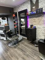 Salon de coiffure pour homme à remettre avec clientèle, Articles professionnels