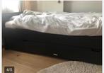 Bed met schuif, Ophalen